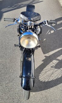 Velocette 350 OHV model MAC - 8