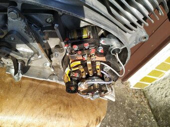 Motor pérák po GO - 8