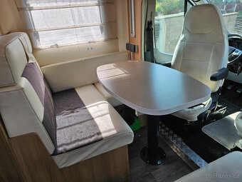 FORD ROLLER-najeto 30 000km, r.v. 2019 koupeno vCZ - 8