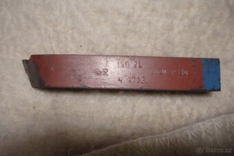 Příslušenství k soustruhu: vrták, nože, - 8