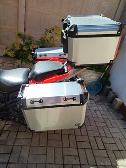 Prodám Benelli TRK 702x - 8