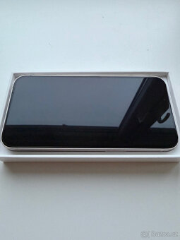 iPhone 13 White 128GB - 8