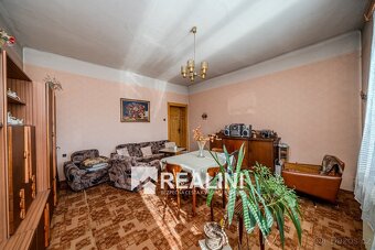 Prodej prostorného rodinného domu s velkým pozemkem v Petřva - 8