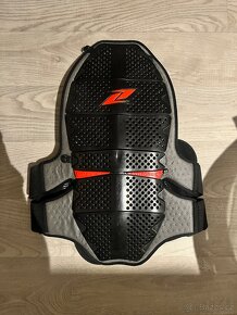 Dětské rukavice a páteřáky na moto - 8