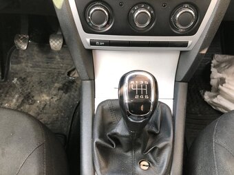 Octavia 2 fl 2.0tdi 103kw kombi - 8