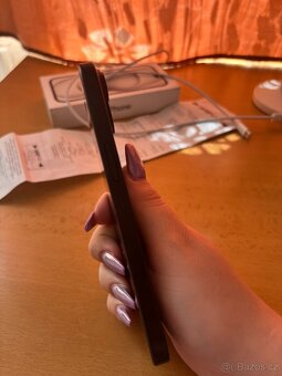 IPhone 15 128 gb - 8