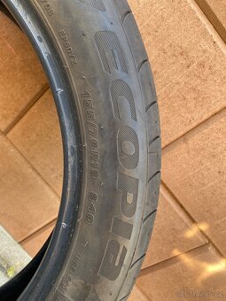 Pneu Bridgestone 155/70R19 na BMW i3 - 8