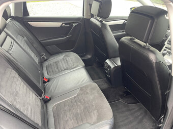 VW PASSAT 2.0 TDI KOMBI DSG POLOKUZE ALU NAVI PANO - 8