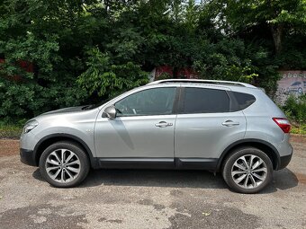 Nissan Qashqai 1,6i 84kW, r.v. 2010, TOP STAV - 8