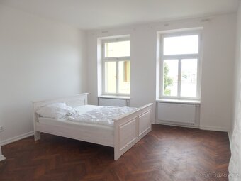 Pronájem bytu 4+kk, ca 110 m2, v centru Liberce - 8