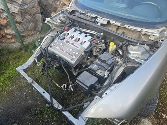 Alfa Romeo 147 1.6 na díly - 8