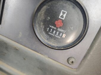 Nakladač VOLVO BM L150 - 8