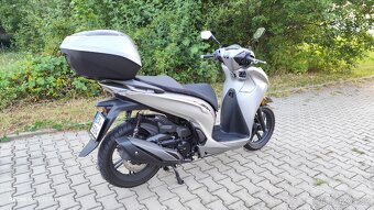 Honda SH 350 - 8