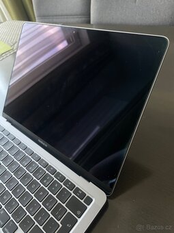 MacBook Air s čipem Apple M1 (2020) - 8