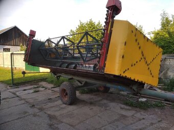 Kombajn E-514 s drtičem a řepkovou lištou - 8
