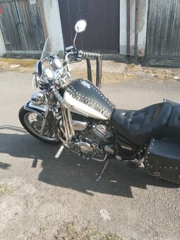 Yamaha 1100 - 8