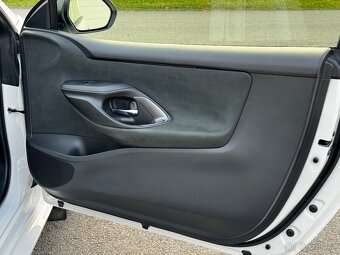 Toyota Yaris GR 4×4 DYNAMIC+SPORT 6MT-LED-DPH - 8