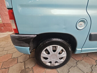 Citroen Berlingo 1.4i 55KW 7/2006 167tis najeto. - 8