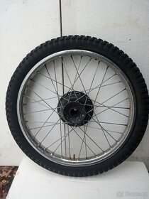 Prodám drátová kola na moto z osmdesátých let - 8