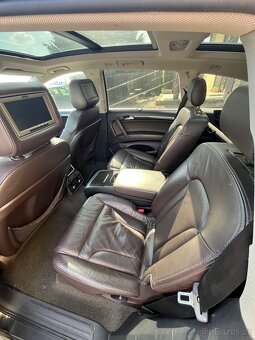 Audi Q7 4.2 FSI V8 - 8