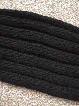 Nové dámské pletené sety - čepice, šála/kruhová šála - 8