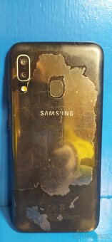 Samsung Galaxy A20e - 8