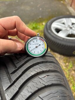 7mm Zimni VW T-Roc 5x112 205 60 16 R16 - 8