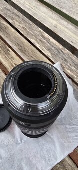 Objektiv Canon RF 24-240 na FF bezzrcadlovku - 8