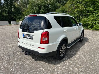 Ssangyong Rexton 2.0 XDI - 8