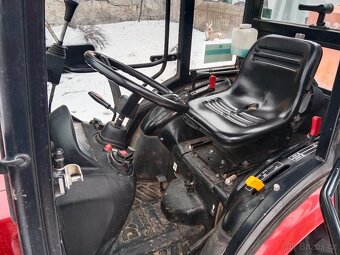 Malotraktor Branson 4x4 s čelním nakladačem - 8