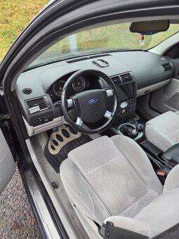 Ford Mondeo 1.8 benzín + LPG, 2001 - 8