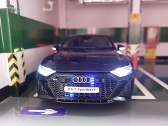 model auta Audi RS7 Sportback + dialkové +svetlá 1:18 - 8