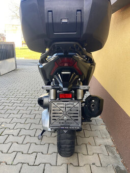 Honda ADV 350 - 8