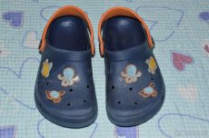 24 26 27 28 29 30 33 34 35 36 gumáky holinky crocsy - 8