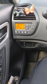 Citroen C4 Picasso 1.6HDI 16v - 8