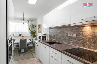 Prodej bytu 3+1, 74 m², Praha, ul. Španielova - 8