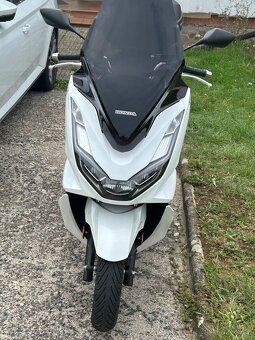Honda PCX 125 r.v.2024 - 8