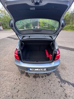 BMW 1 E87 118d 105 kW, r.v. 2010 - 8