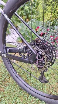 MONDRAKER CHRONO CARBON L , 29" - 8