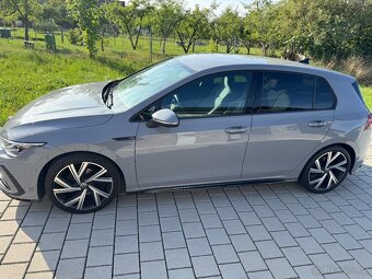 VW GOLF VIII R LINE - 8
