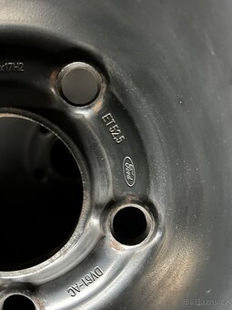 Ford Kuga, 235/55/17 zimní sada - 8
