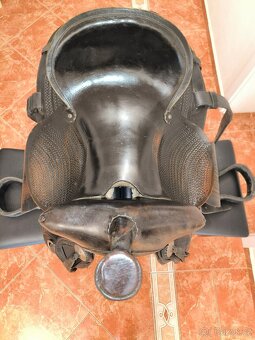 historické sedlo na koně, celokožené, zdobené, kompletní - 8