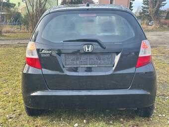 Honda jazz 102000 KM. 2010 Rok - 8