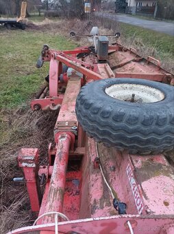 Mulčovač Kuhn NK 4801 - 8