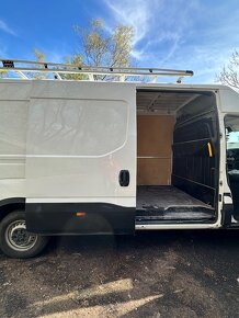 IVECO DAILY 35S18 - 8