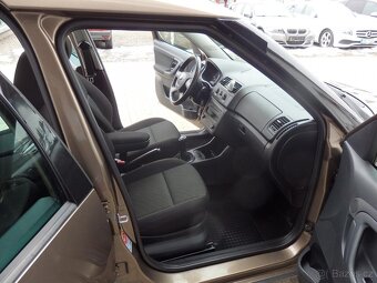ŠKODA ROOMSTER SCOUT 1.2 TSI ROK 2013 1. MAJITEL TAŽNÉ PDC - 8