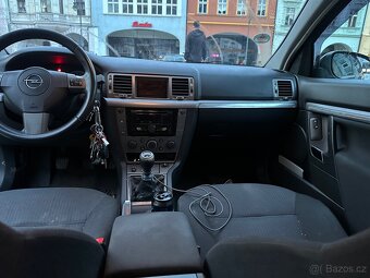 Opel Vectra 1.9 CDTI SW - 8