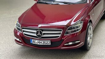Mercedes CLS Norev HQ 1:18 - 8
