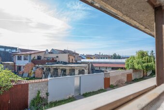 SLEVA - PRODEJ TOP GARÁŽ 19m2 MALOMĚŘICE/ŽIDENICE - 8