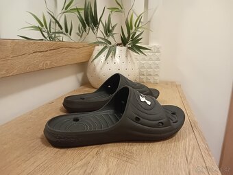 Under Armour dámské nazouváky - pantofle vel. 38 - 8